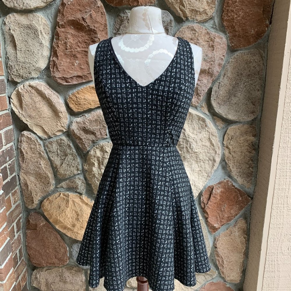 Design Lab Fit & Flare Knit Dress S
